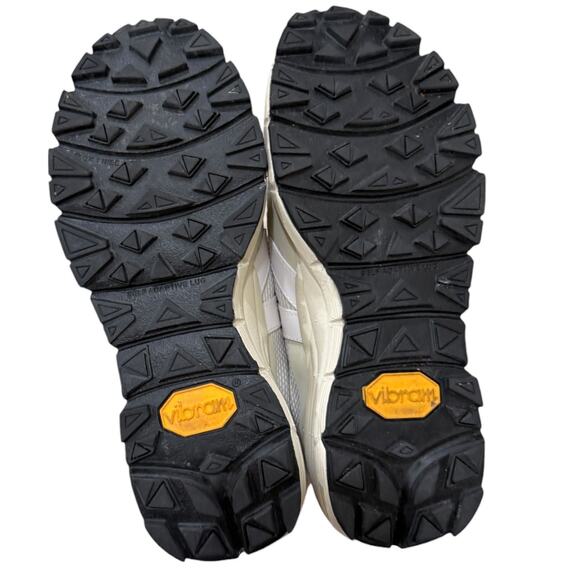 Veja Dekkan Alveomesh Sneakers - Picture 7 of 11